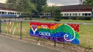 Mid Calder bottletops