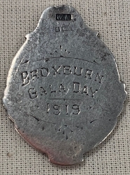 We think this medal was awarded to five-a-side players at the 1919 gala.
