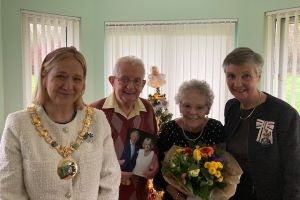 Keenans mark their 70th wedding anniversary with a visit from Provost and Lord Lieutenant