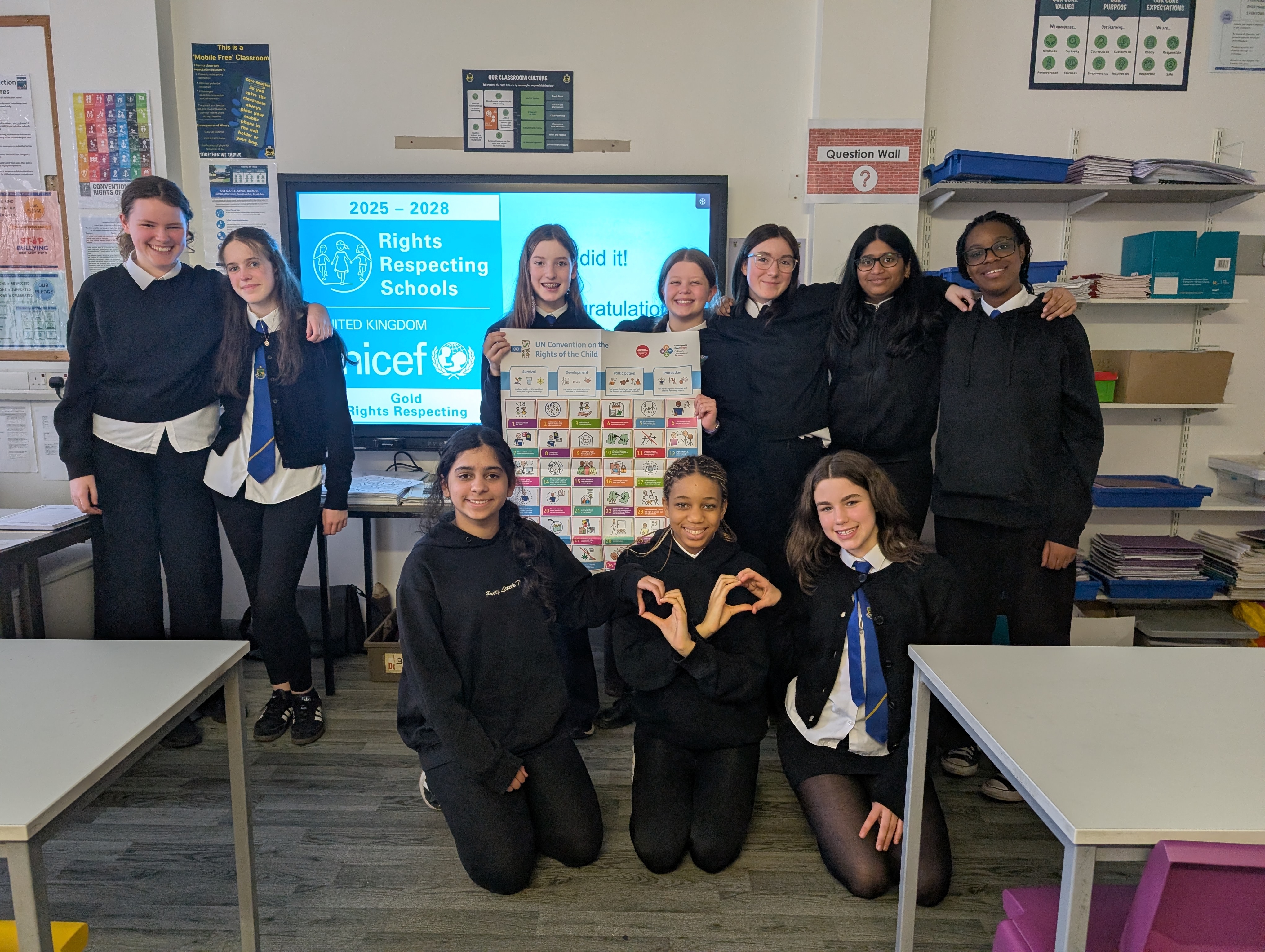 Linlithgow Academy receives prestigious UNICEF UK Gold Award Icon